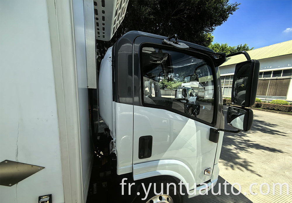 Electric Light Truck Evm100